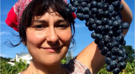 La aldea de Zaragoza en la que vive Eva Amaral junto a animales, naturaleza y en estado de paz