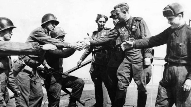 «El objetivo de los aliados era derrotar al Eje, no salvar a los judíos»