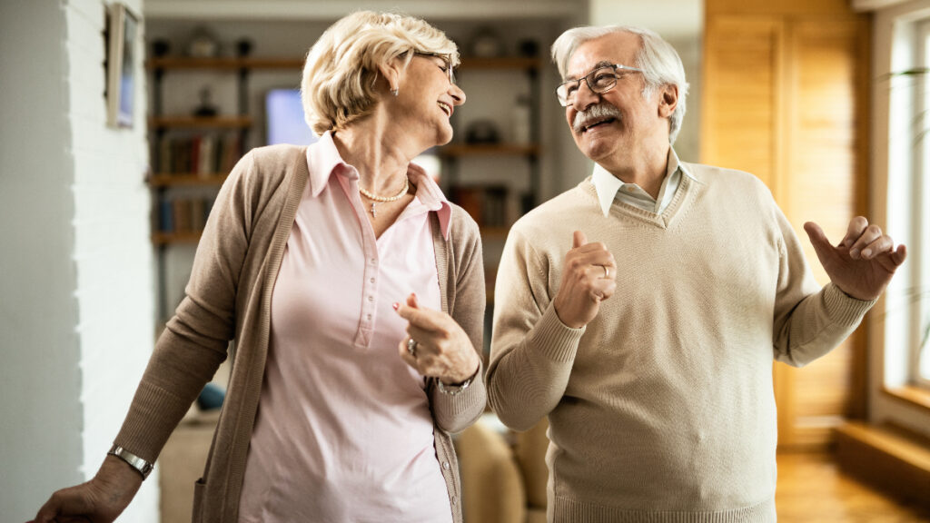 bailar-adelgazar-bailes-calorias-pareja-adulta