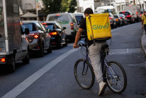 Bruselas multa con 329 millones a Glovo y Delivery Hero por formar un cártel ilegal