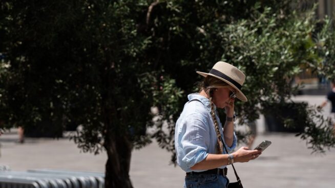 Avisos en 15 comunidades, con calor intenso en el este y tormentas con granizo en el norte