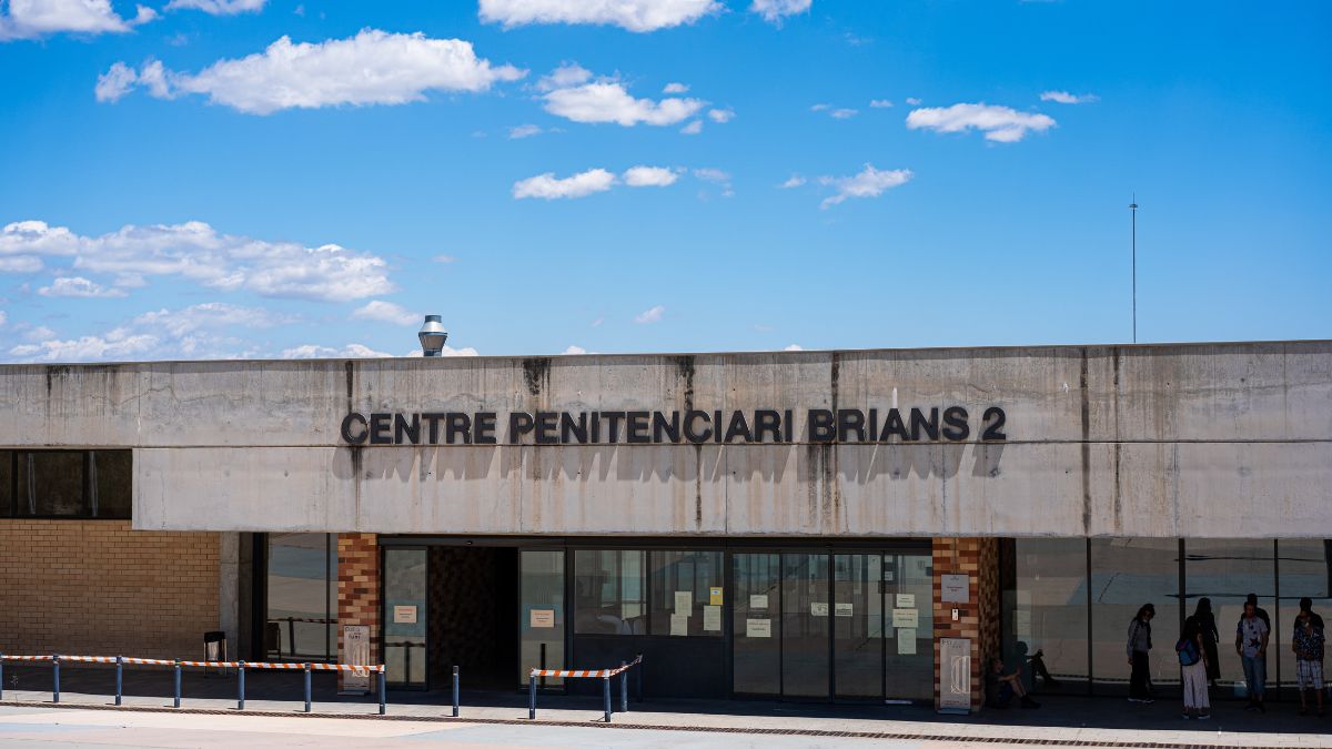 La cárcel Brians 2 (Barcelona) reparte papel de plata a drogodependientes para reducir riesgos