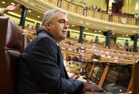 Santos Cerdán pide al Supremo que suspenda su declaración del miércoles y le cite en julio