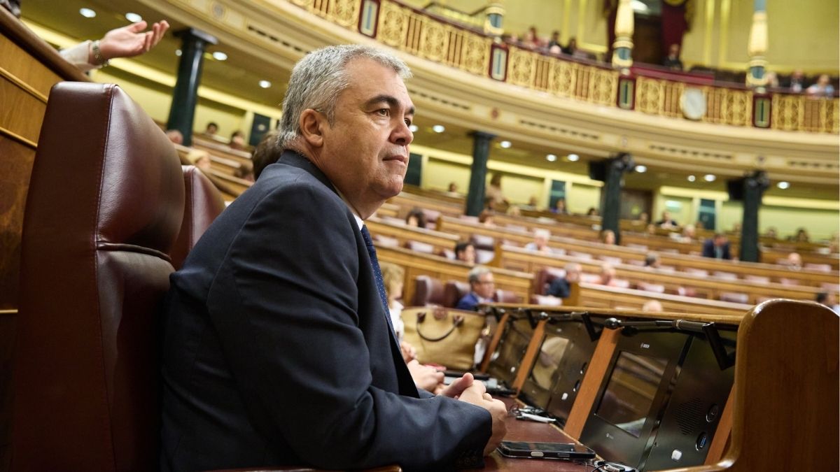 Santos Cerdán presenta la baja voluntaria de militancia del PSOE