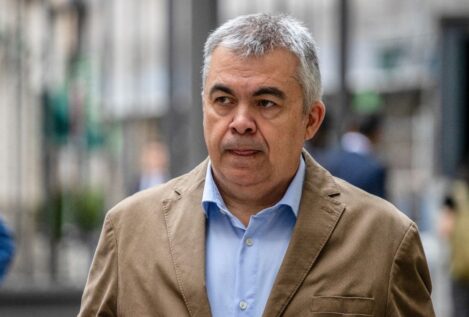 Así es el ático de lujo en el que vive Santos Cerdán en Madrid: 120 metros y dos terrazas