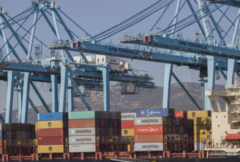 El sector portuario de Algeciras teme perder competitividad con Gibraltar tras el acuerdo