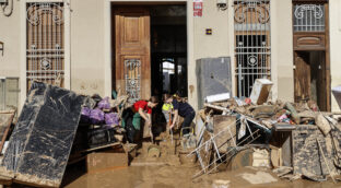 Valencia impone en una de sus pedanías el 'modelo Ikea' de parkings ante futuras danas