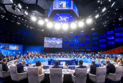 Los líderes de la OTAN rubrican su pacto para gastar el 5% en defensa en la próxima década