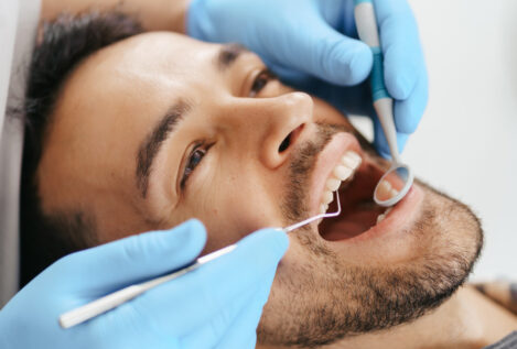 Encías retraídas: qué son y cómo solucionar este problema de salud dental