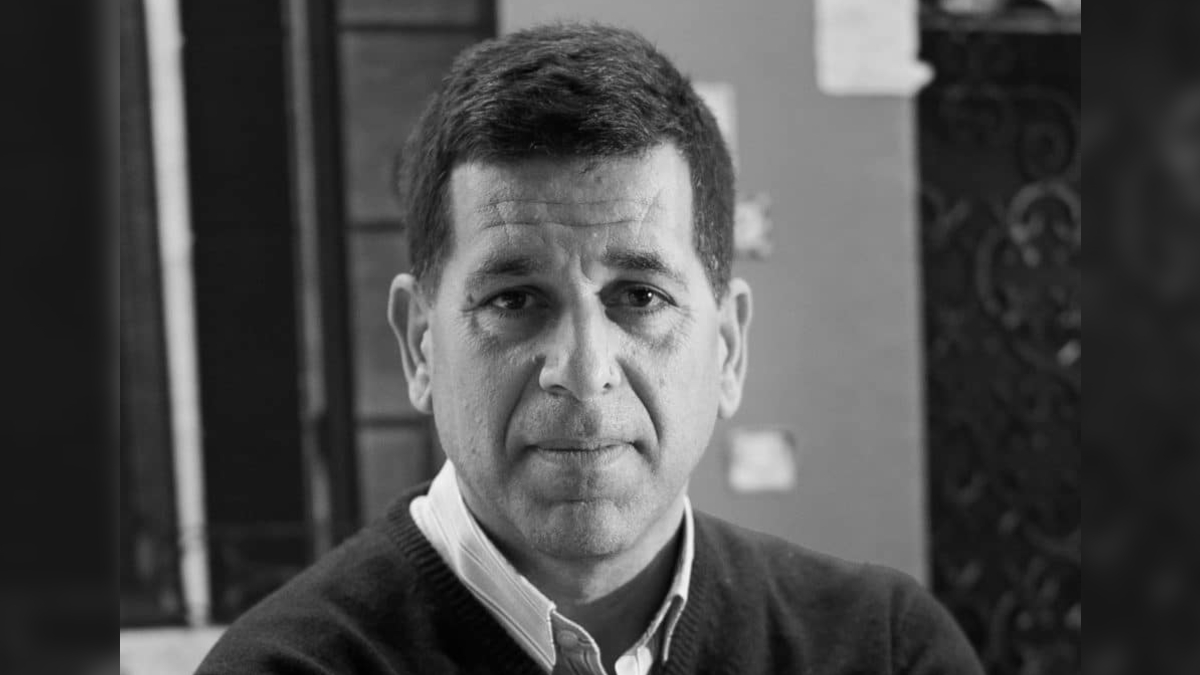 Esteban Mira Caballos: «Ahora vale igual una opinión experta que la del que lee en Wikipedia»