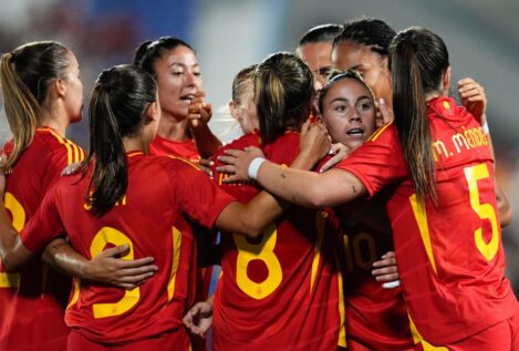 España sueña con alzar su primera Eurocopa femenina en la historia