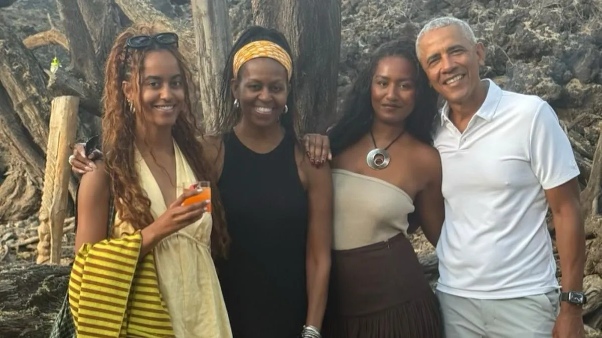 Cumbre de famosos en Mallorca: los Obama, Spielberg y Zuckerberg entre la multitud isleña