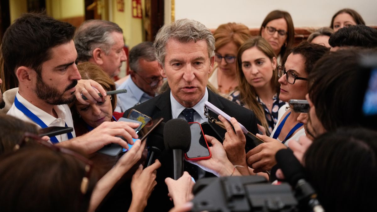 Feijóo, tras el informe de la UCO: «Empezaron robando en las primarias y no han parado»
