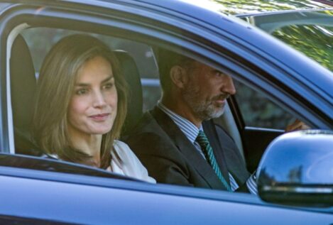 Moverse como un rey: los coches que Felipe y Letizia usan en sus salidas oficiales y privadas