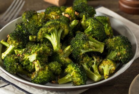 Una nutricionista avisa: «La forma de cocinar el brócoli podría alterar la absorción de todos los nutrientes»