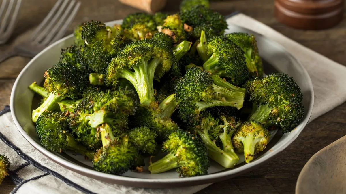 Una nutricionista avisa: «La forma de cocinar el brócoli podría alterar la absorción de todos los nutrientes»