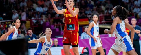 España luchará por el oro en el Eurobasket femenino tras un final de infarto contra Francia