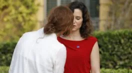 Encontronazo entre la ministra Mónica García y Ayuso en la Conferencia de Presidentes