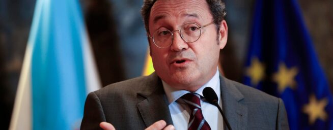 García Ortiz se aferra al Constitucional para esquivar la filtración del novio de Ayuso