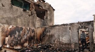 Ucrania bombardea aeródromos rusos en Siberia por primera vez y destruye 40 aviones