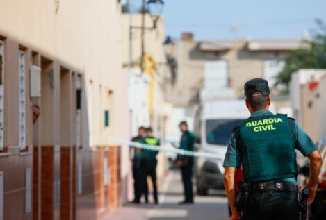 Muere un joven por heridas de bala en una pelea multitudinaria en Adra (Almería)