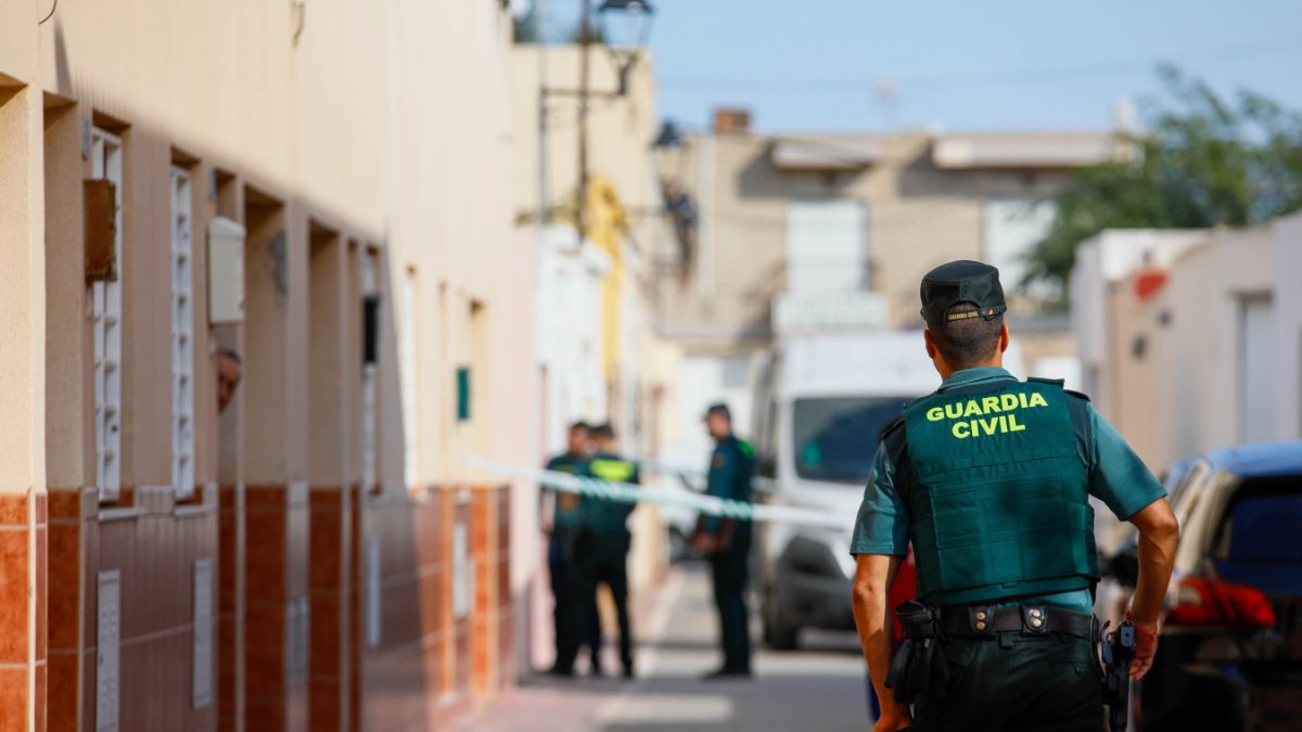 Muere un joven por heridas de bala en una pelea multitudinaria en Adra (Almería)