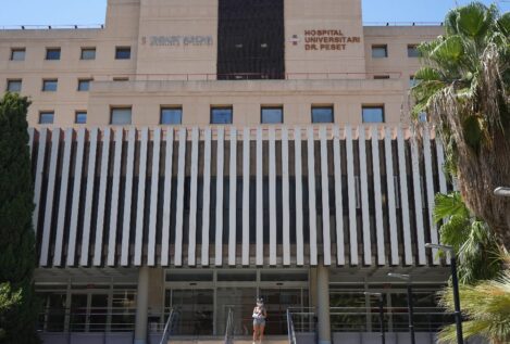Médicos catalanes buscan extender los ‘vigilantes lingüísticos’ a Valencia y Baleares