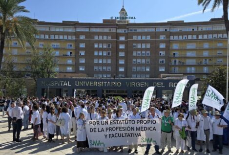 Los sindicatos médicos cifran en un 90% el seguimiento de la huelga nacional