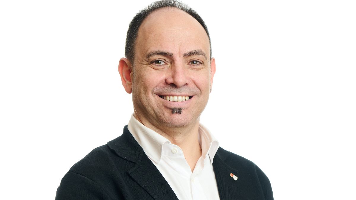 Iván Cacho Isla toma posesión del escaño del Congreso que dejó vacante Santos Cerdán