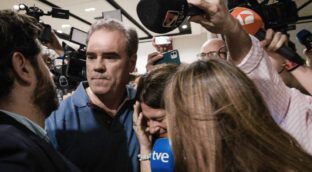 Pérez Dolset asegura que Leire Díez terminó su comparecencia al ver a Aldama en la sala