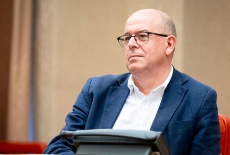 El PSOE se desvincula del registro en casa de Ábalos y niega que le pueda afectar