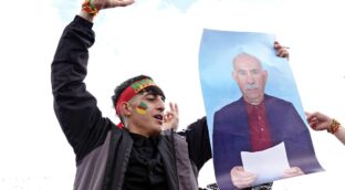 La larga marcha del pueblo kurdo