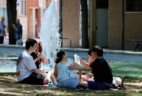 Las 17 comunidades siguen en aviso por altas temperaturas mientras continúa la ola de calor