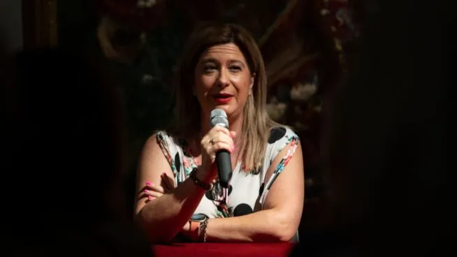 La primera página del libro de Leire Díez