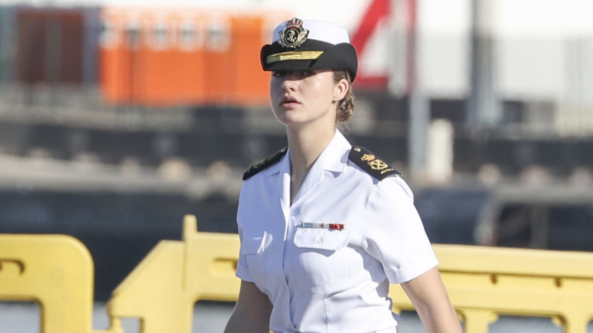 Fuego real y el hundimiento de un barco: los retos de Leonor en la fragata Blas de Lezo