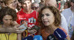 Montero dejará el Gobierno «en el momento oportuno» para centrarse en Andalucía