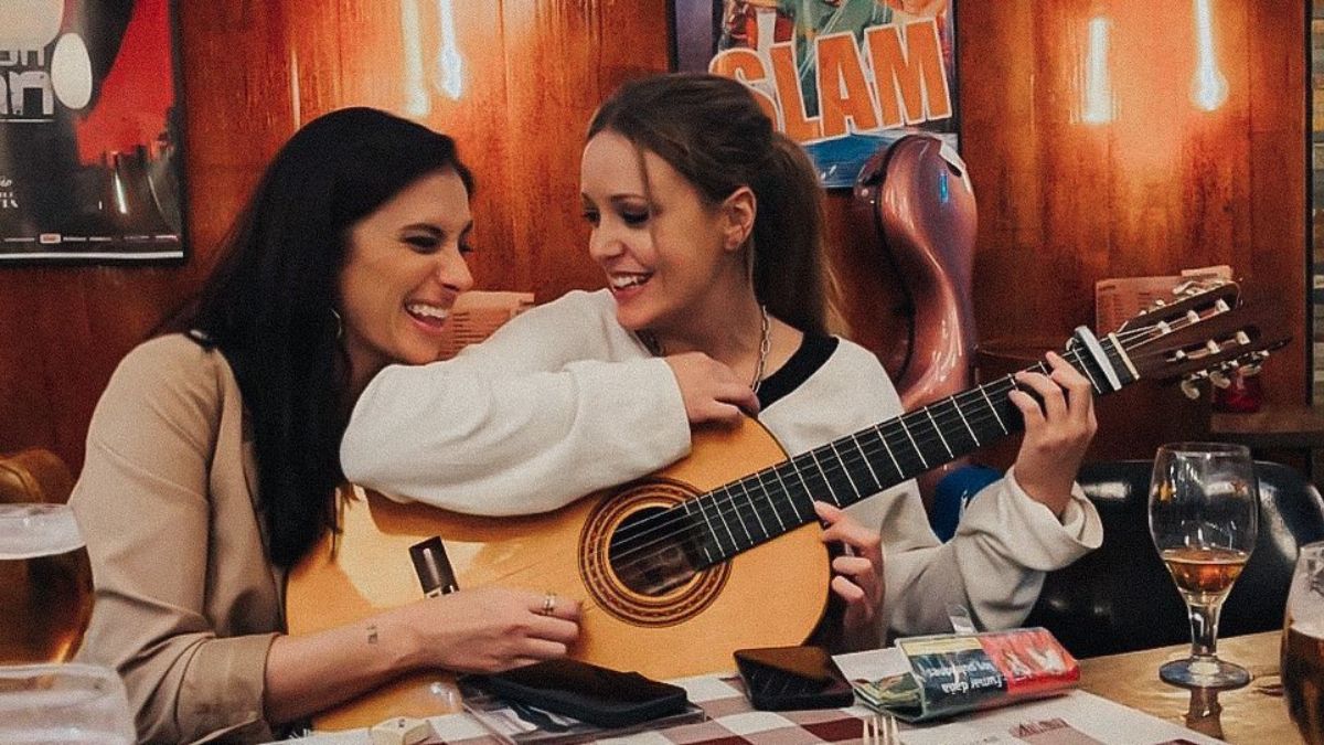Las pasiones de María Peláez: su novia Sweet California, una familia unida y la carrera que dejó