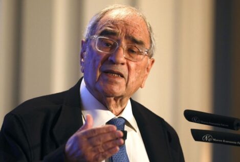 Un juez cita a declarar como investigado al exministro Martín Villa por una muerte en 1976
