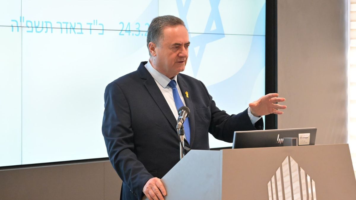 Israel dice que «un tornado pasa sobre Teherán»: «Así es como caen las dictaduras»