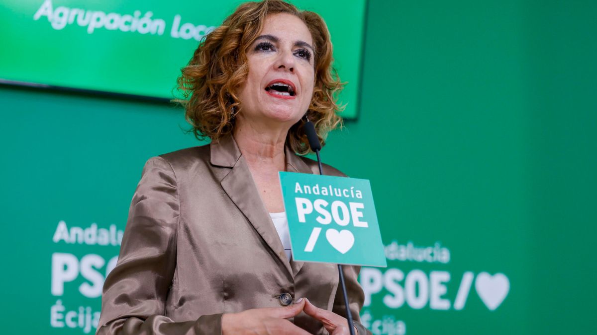 Montero se declara «traicionada» por Cerdán y ataca la «corrupción» del PP andaluz