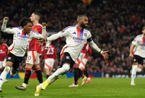 Descienden al Olympique de Lyon a la segunda división francesa por su deuda económica