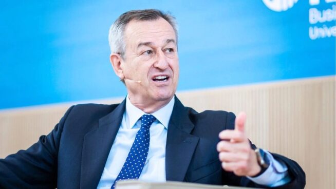 El Sabadell descarta que un Gobierno del PP revoque la prohibición de fusión con BBVA