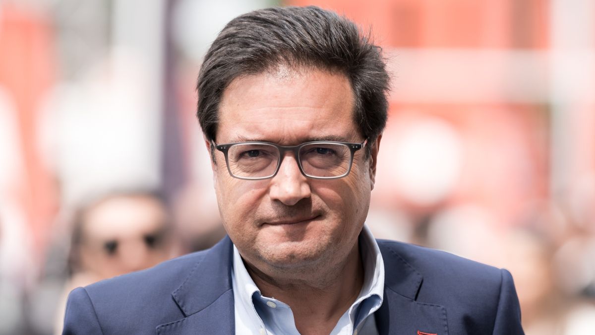 Óscar López defiende que el partido «ya ha actuado» ante el caso Leire Díez y está fuera