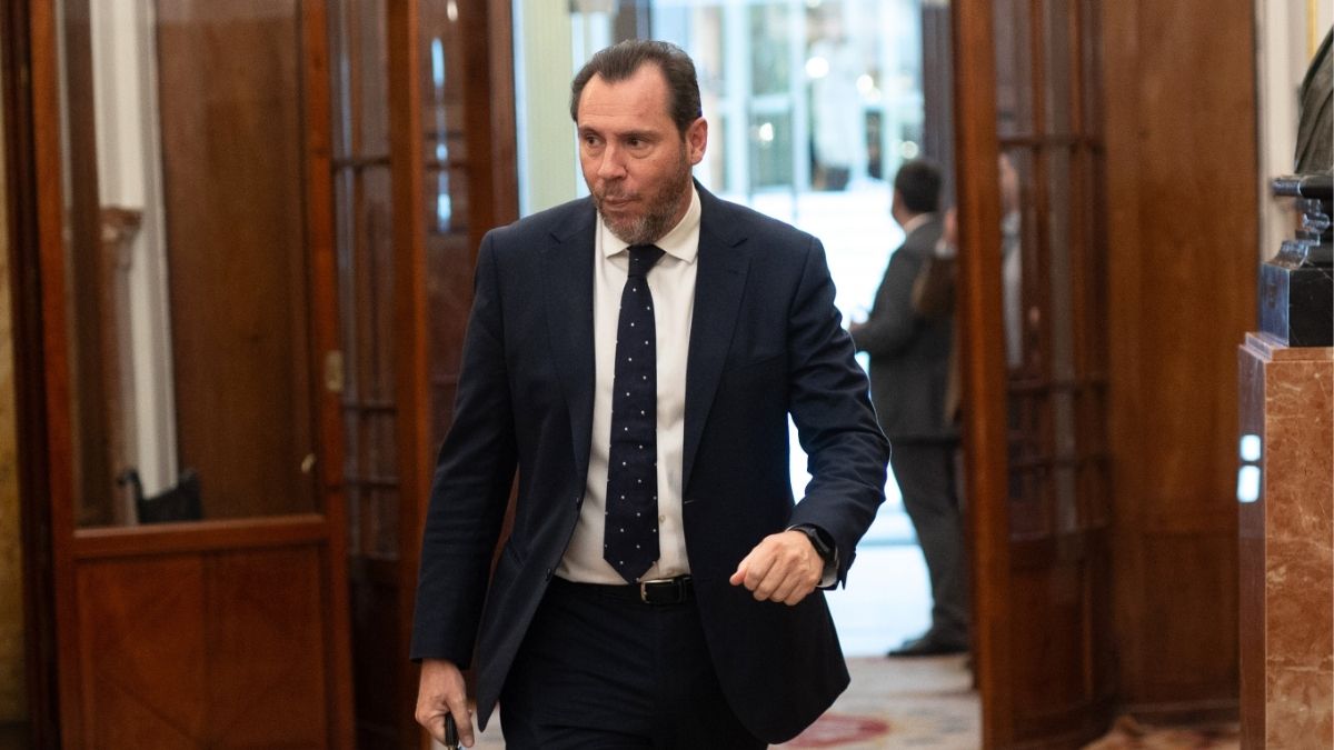El ministro Puente llama «resentido» a Eduardo Madina por sus críticas sobre Leire Díez