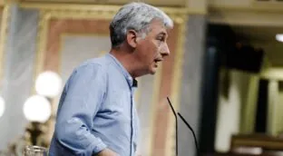 Bildu critica a Sánchez por bajar los impuestos: «Engorda los beneficios de las empresas»