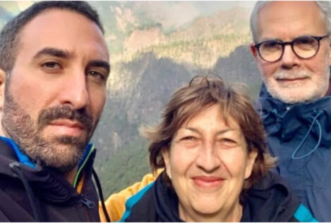 Broncano revela la villa pesquera de Galicia en la que veranean sus padres: histórica y bonita