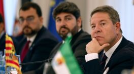 Page y Sánchez se enzarzan en la Conferencia de Presidentes por los pactos con Junts