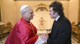 León XIV promete a Milei que visitará Argentina durante su primer encuentro en el Vaticano