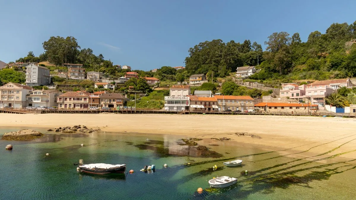 Descubre la playa secreta de Galicia junto al río Eume: un paraíso sin masificaciones