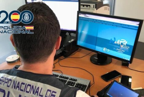 Un exmilitar y un profesor, entre los 61 detenidos por la Policía por pornografía infantil